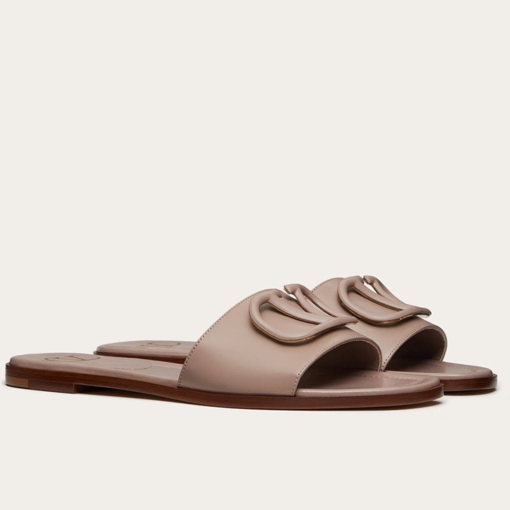 Cheap Reps Valentino VLogo Signature Flat Slides In Poudre Calfskin