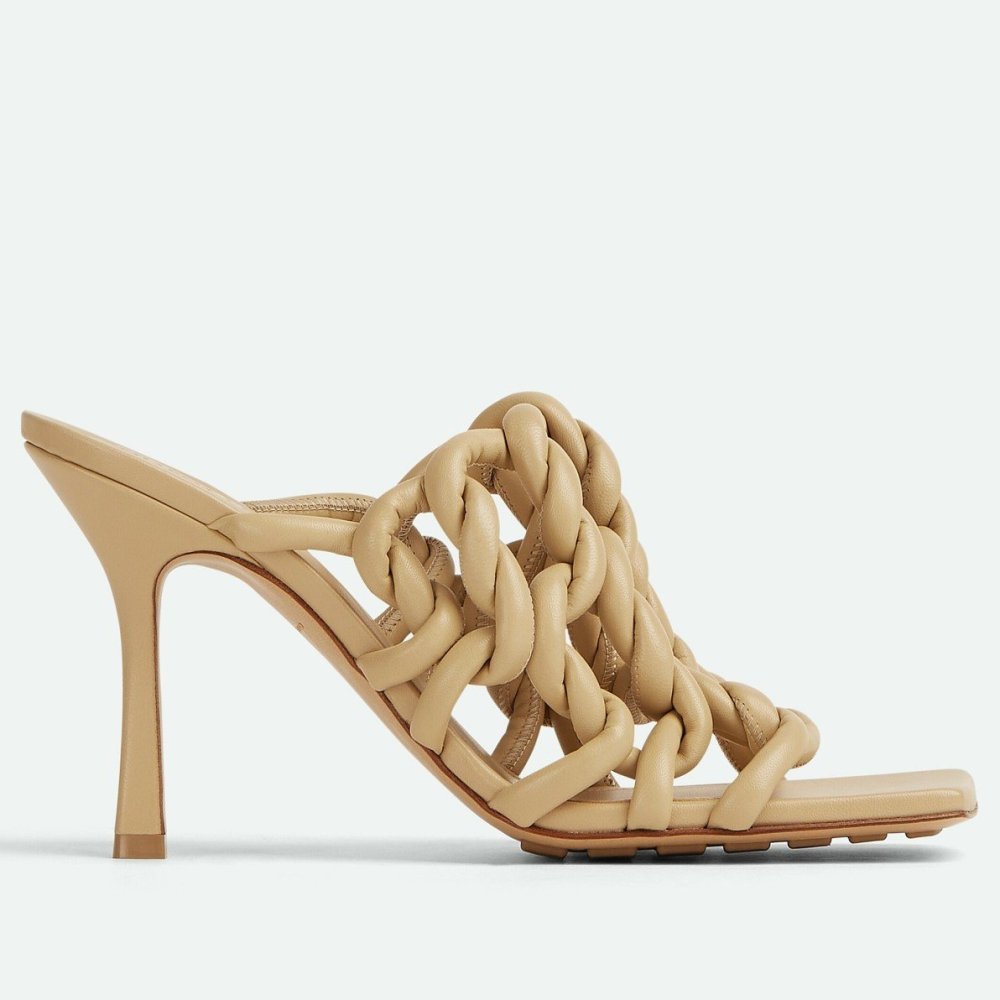 Cheap Reps Bottega Veneta Stretch Twist Sandals In Beige Lambskin