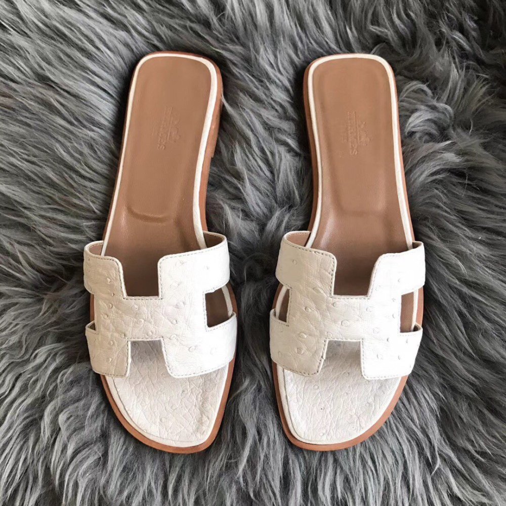 Cheap Reps Hermes Oran Slide Sandals In White Ostrich Leather