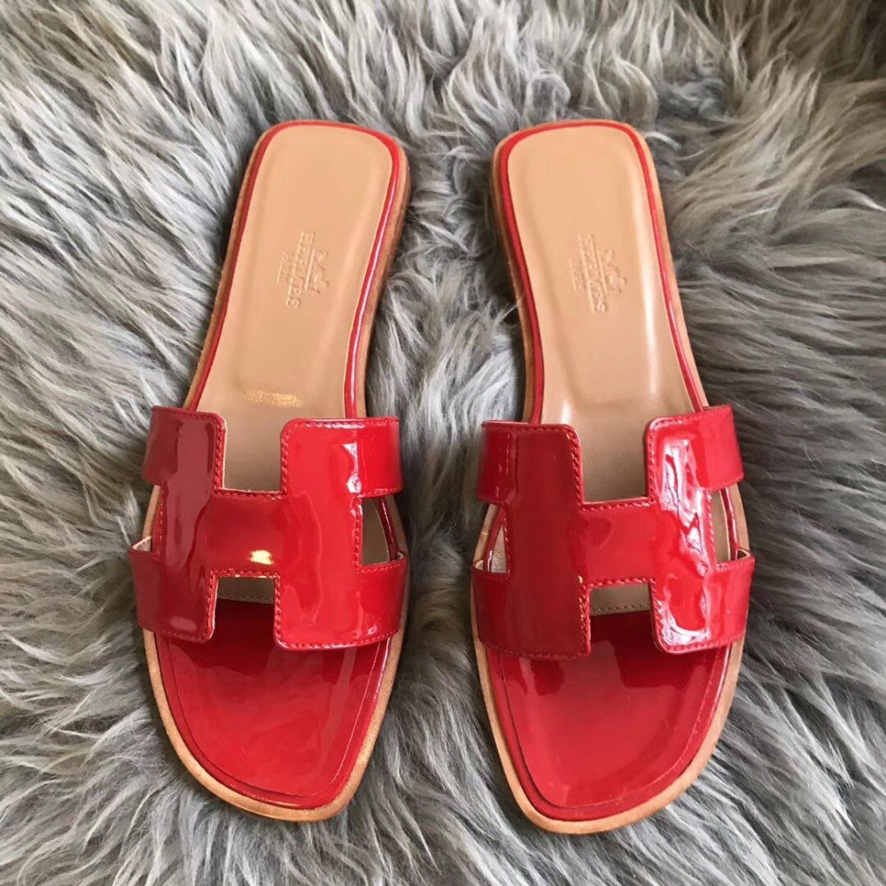 Cheap Reps Hermes Oran Slide Sandals In Red Patent Calfskin