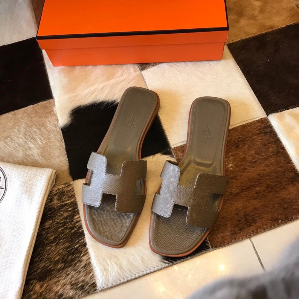 Cheap Reps Hermes Oran Slide Sandals In Taupe Epsom Calfskin